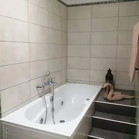 Apartment Casa Lucia *